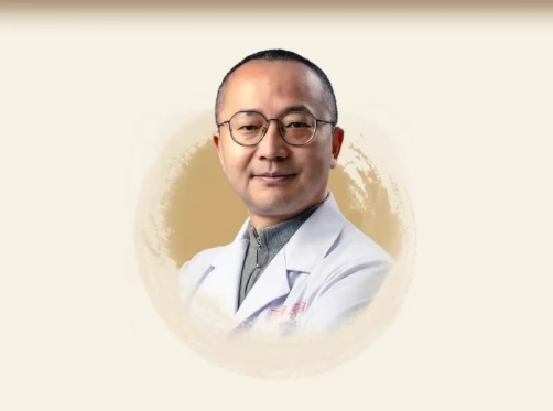 臣门中医传绝技，小儿推拿护幼童！