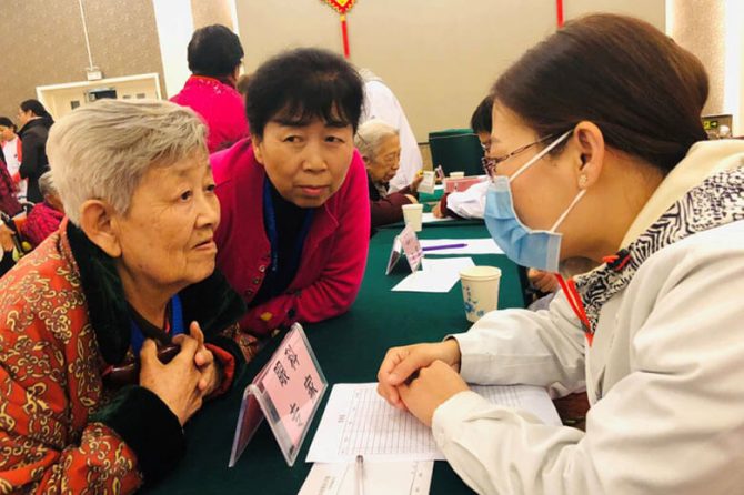 贯彻“走出去”医疗服务思想 “，王府医院百场大型义诊、公益讲座获社会各界广泛赞誉