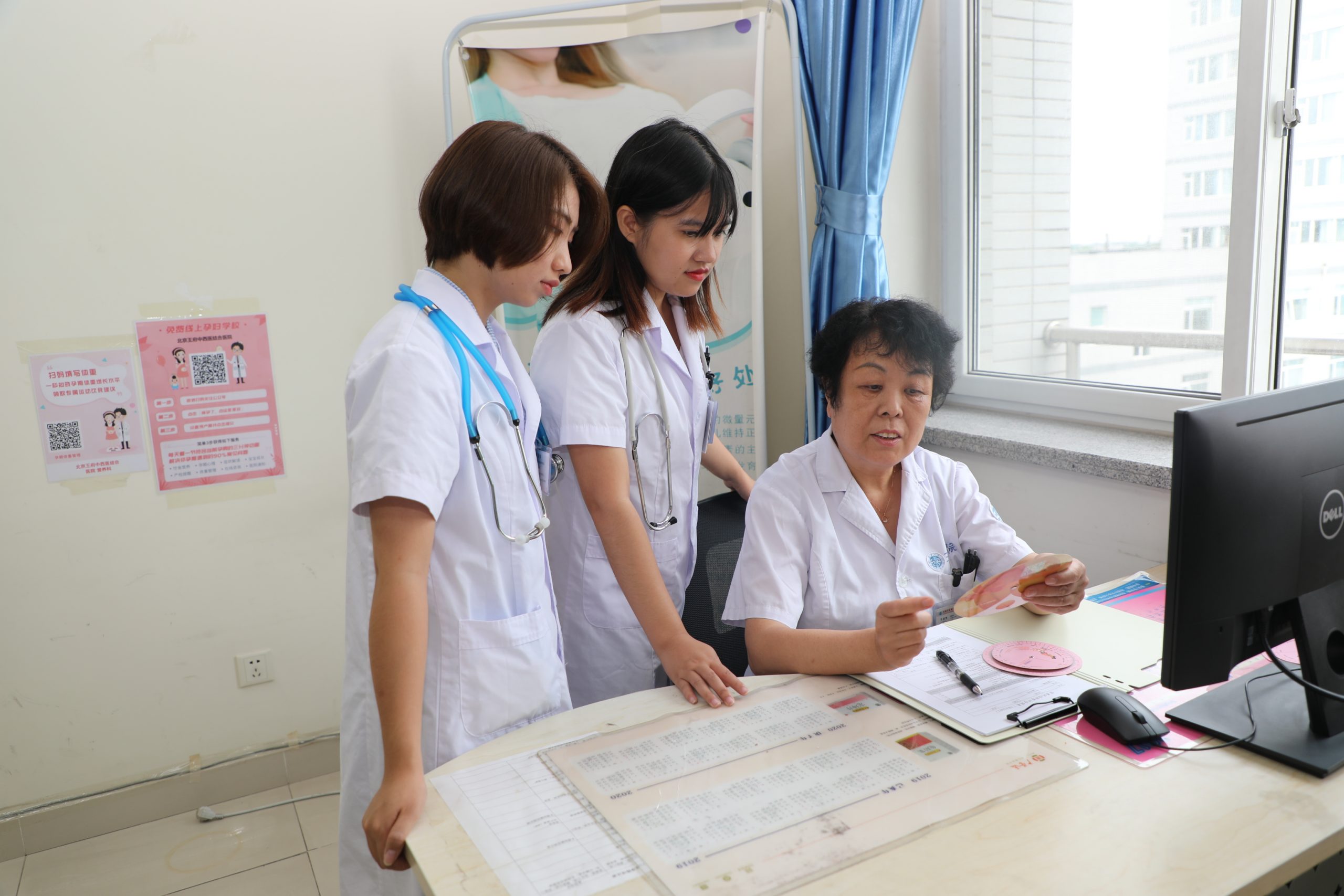 王府医院营养科成功为一名高龄妊娠糖尿病患者进行医学营养治疗