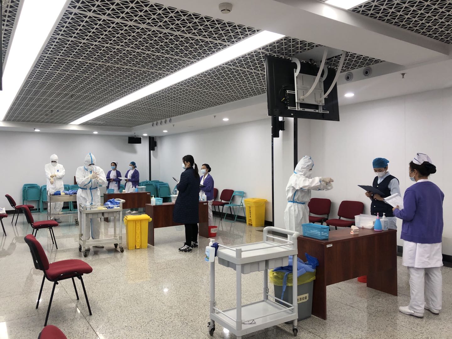 王府医院护理部完成2020年度全员技能操作考核