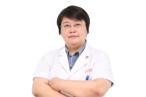 黄伶