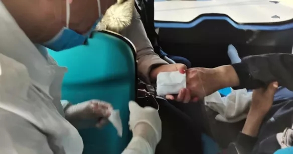 愿为急救做贡献，争分夺秒赛时间——手指断离患者抢救记