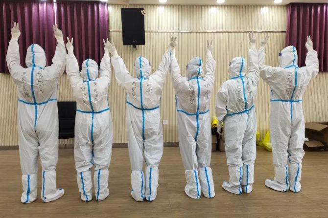 高温之下，人民至上——烈日下的大白们，你们辛苦了！